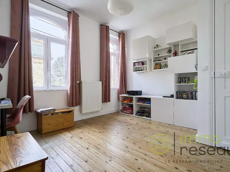 Maison, 183 m²