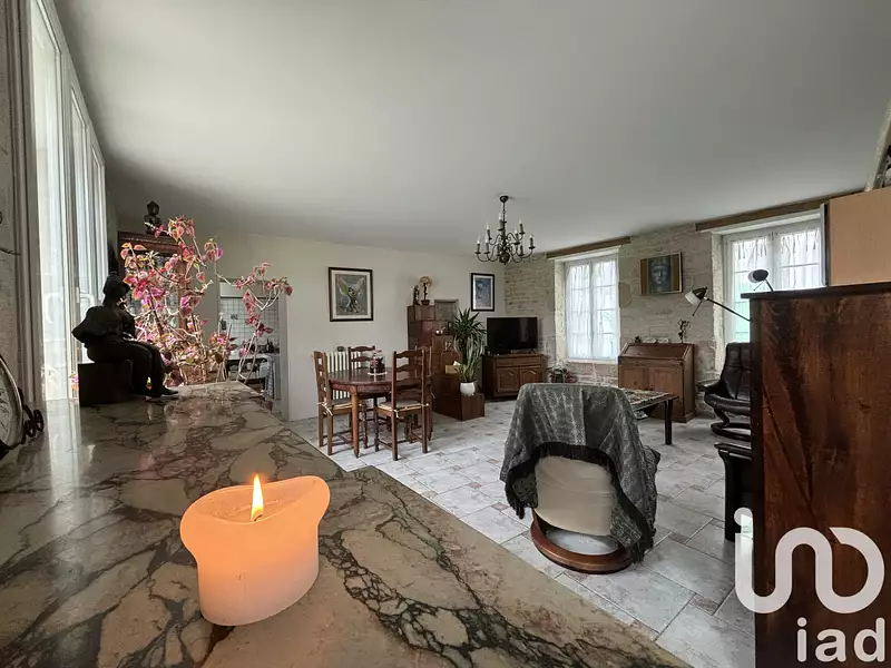 Maison, 180 m²