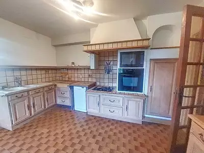 Maison, 211 m²
