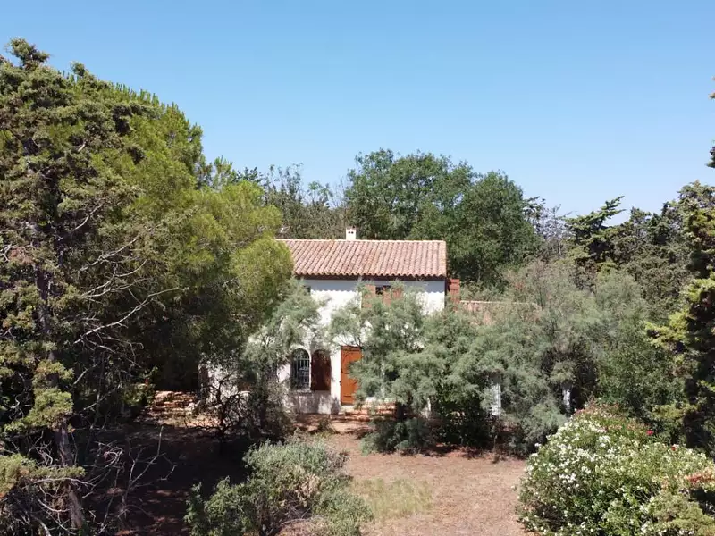 Maison, 240 m²