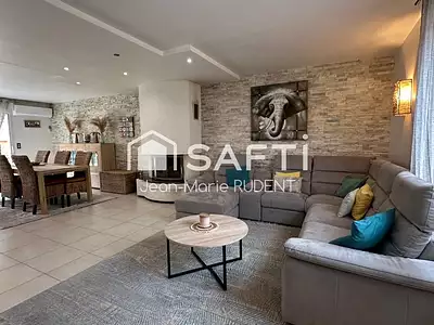 Maison, 132 m²