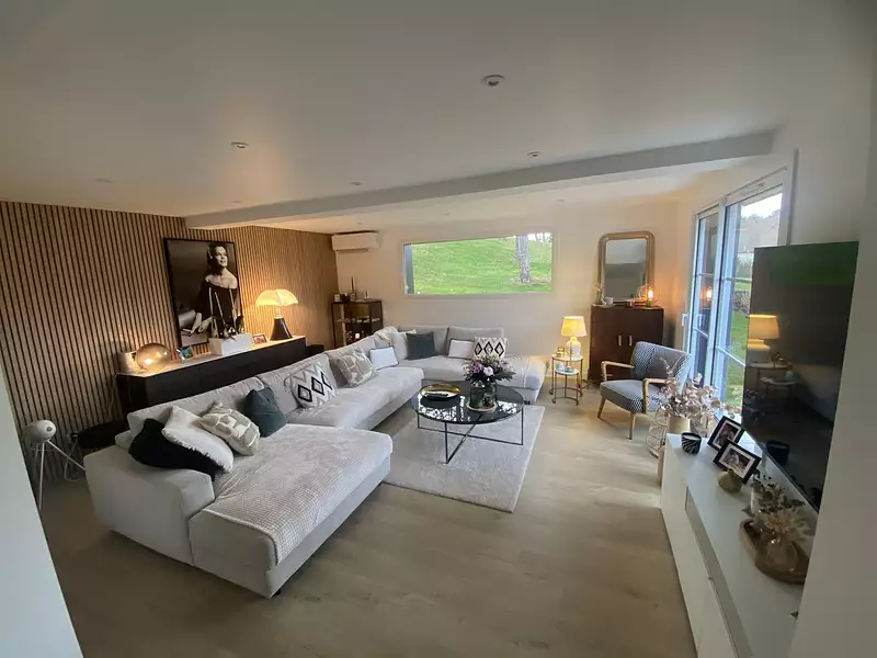 Maison, 148 m²