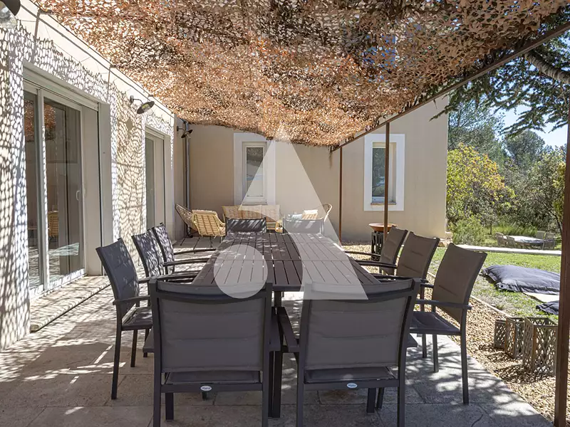 Maison, 250 m²