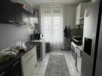 Immeuble, 374 m²