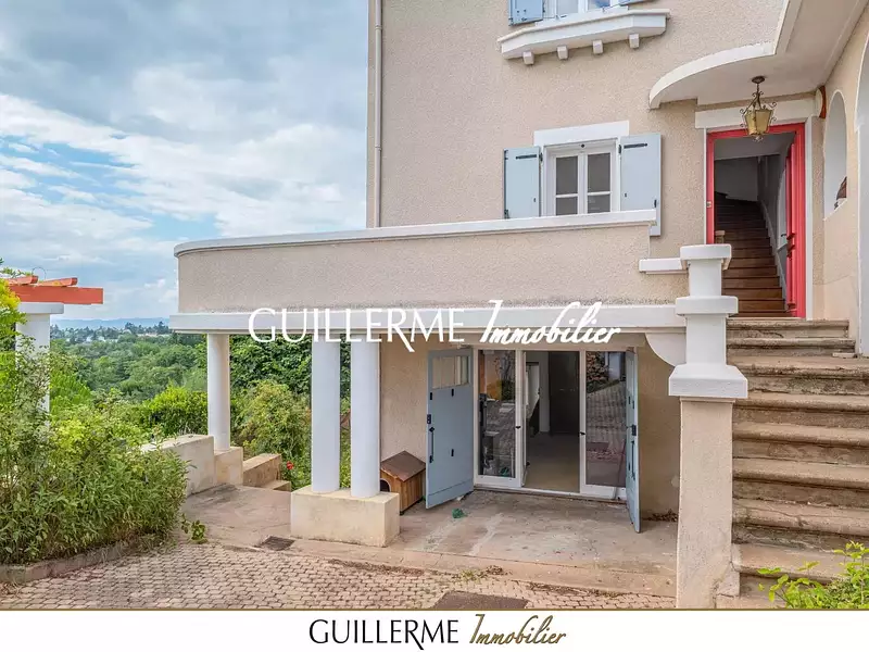 Maison, 217 m²