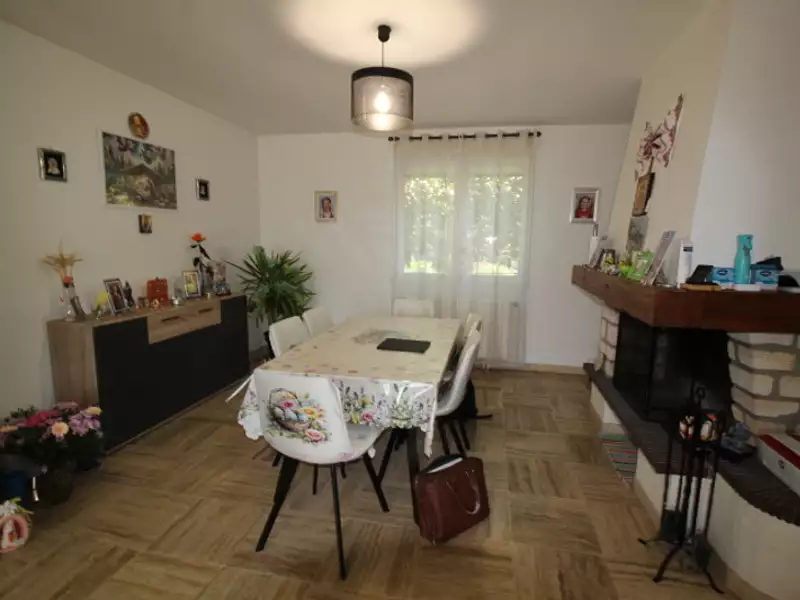 Maison, 141 m²