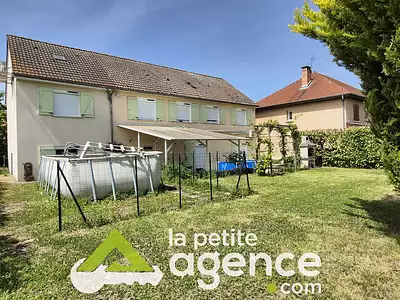 Maison, 166 m²