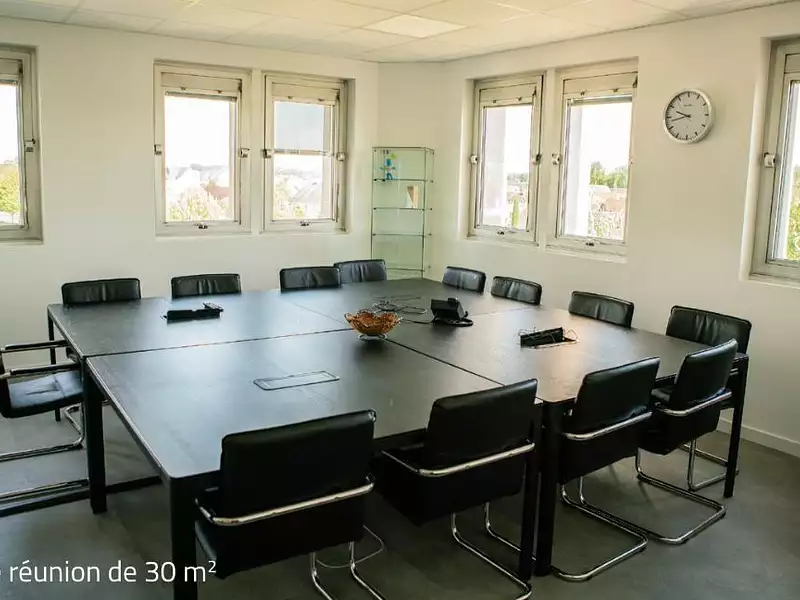 Divers, 100 m²