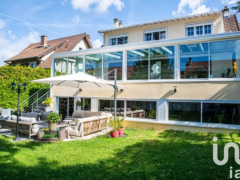 Maison, 225 m²