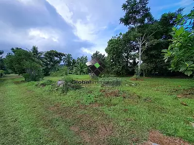 Terrain, 2 000 m²