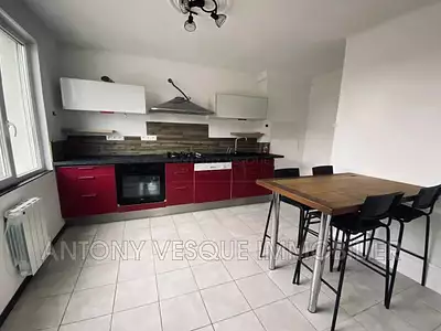 Maison, 104 m²