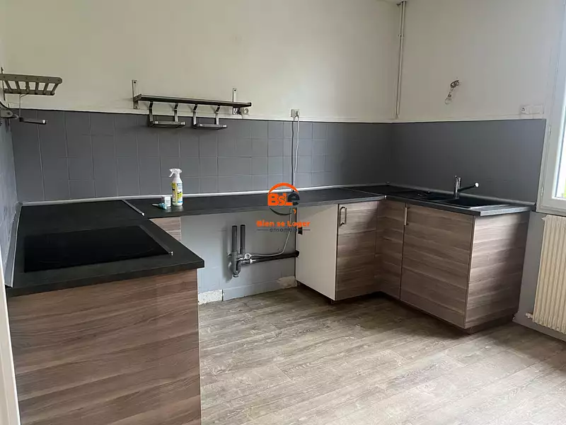 Maison, 185 m²