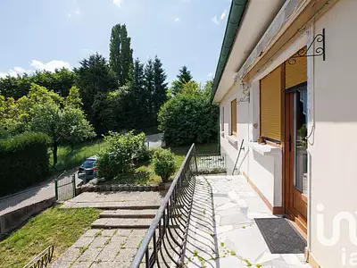 Maison, 196 m²