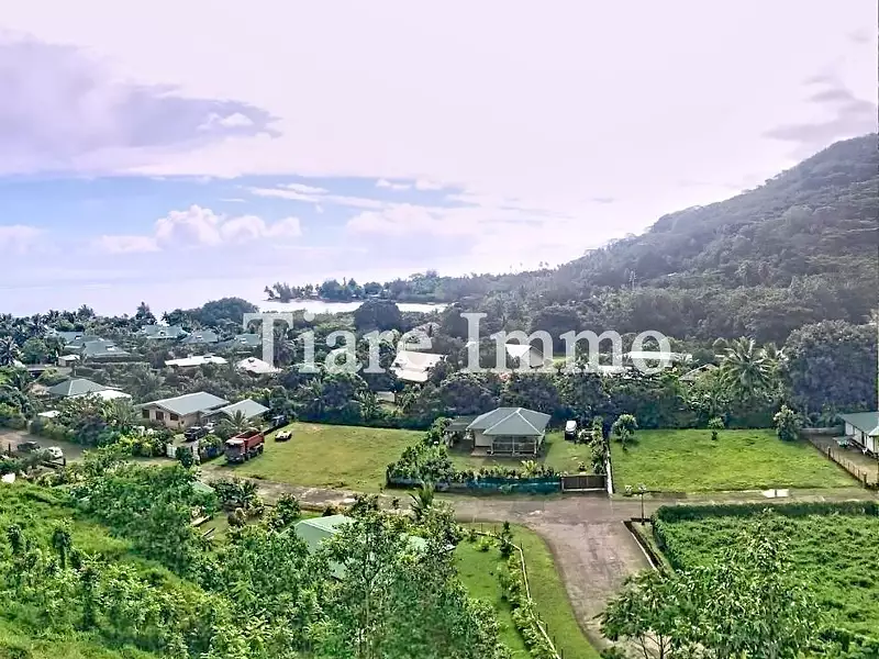 Terrain, 2 000 m²