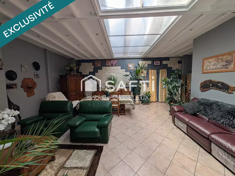 Immeuble, 620 m²
