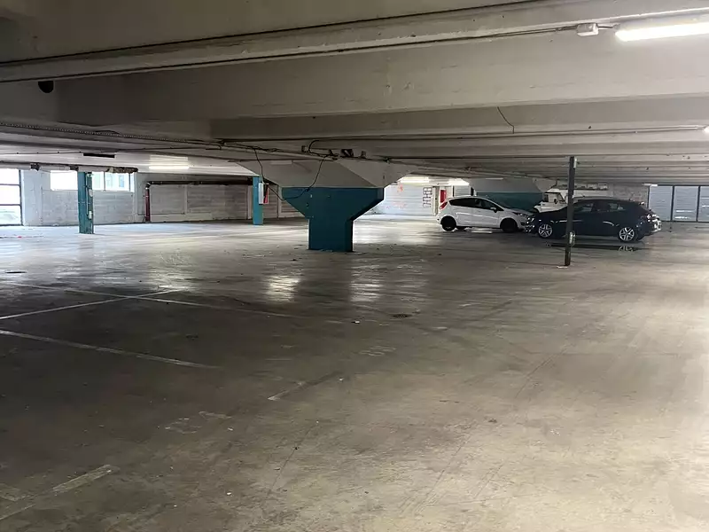 Parking, 12 m²