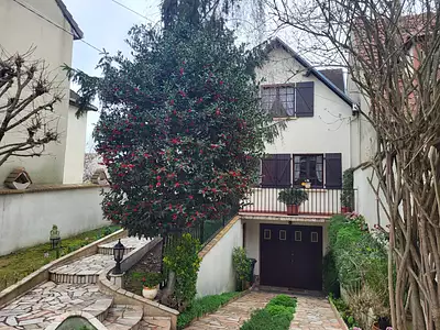 Maison, 153 m²