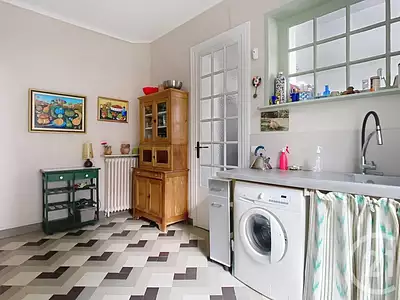 Maison, 271,35 m²