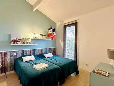 Maison, 240 m²