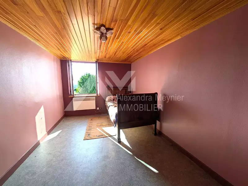 Maison, 230 m²