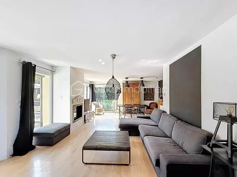 Maison, 180 m²