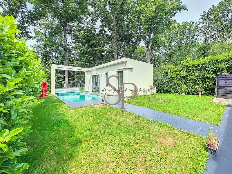 Maison, 116 m²