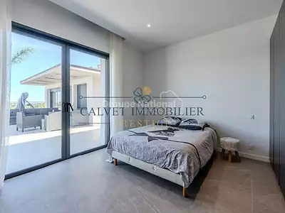 Maison, 240 m²