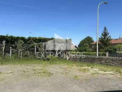 Terrain, 204 m²