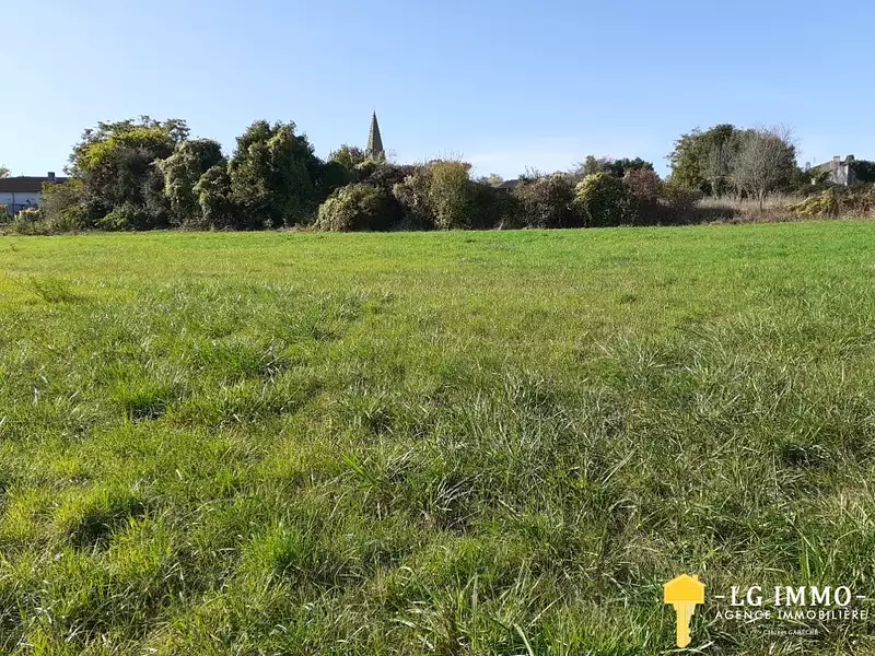 Terrain, 2 300 m²