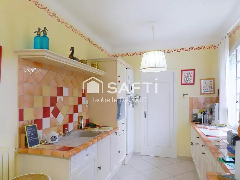 Maison, 189 m²