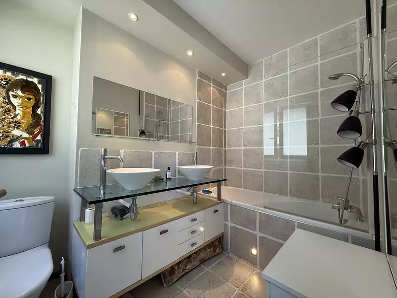 Maison, 160 m²