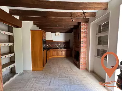 Maison, 221 m²