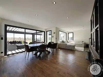 Maison, 144 m²