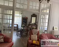 Maison, 225 m²