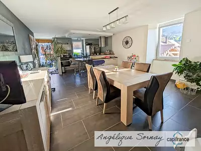 Maison, 93 m²