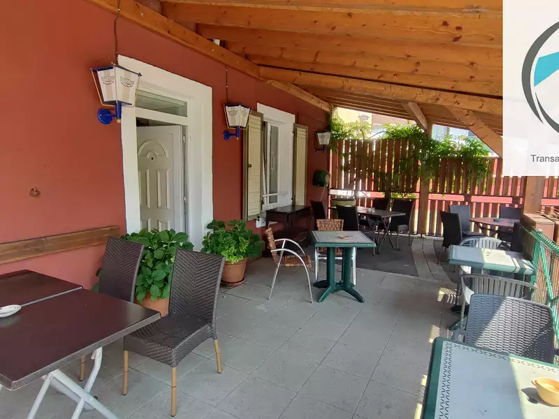 Immeuble, 266 m²
