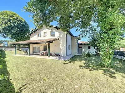Maison, 210 m²