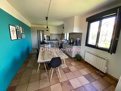 Maison, 170 m²
