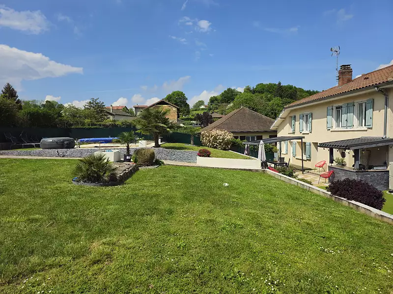 Maison, 200 m²