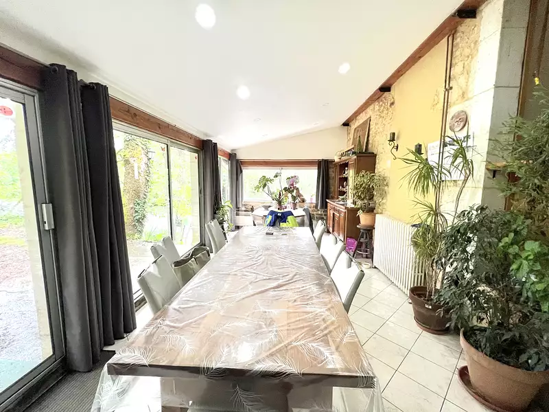 Maison, 245 m²