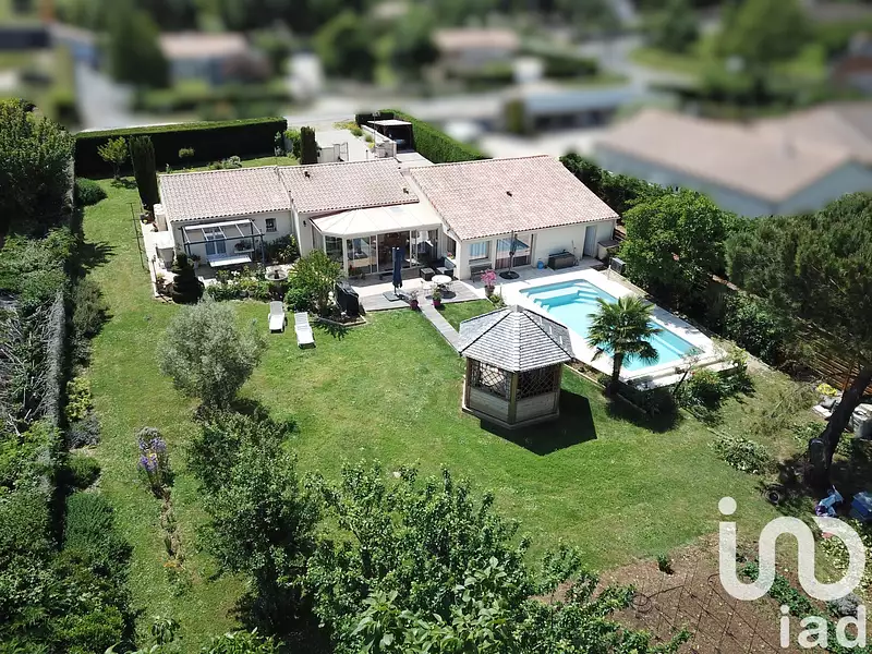 Maison, 170 m²