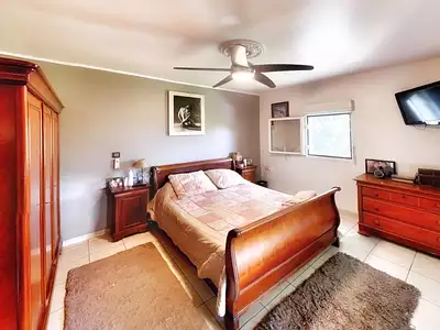 Maison, 217 m²