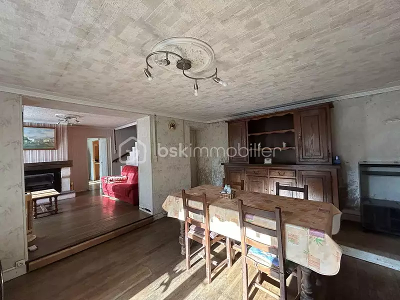 Maison, 166 m²