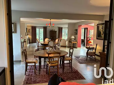 Maison, 212 m²