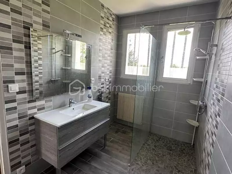 Maison, 117 m²
