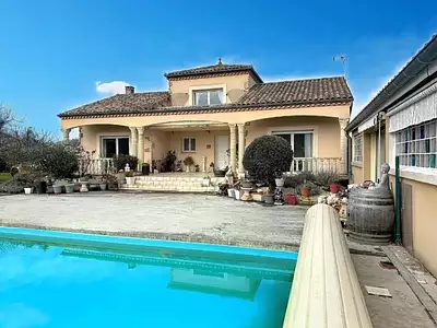 Maison, 159 m²