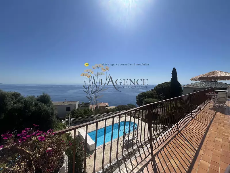 Maison, 190 m²