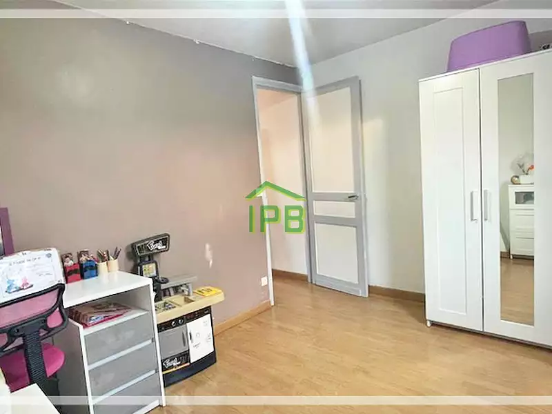 Maison, 83 m²