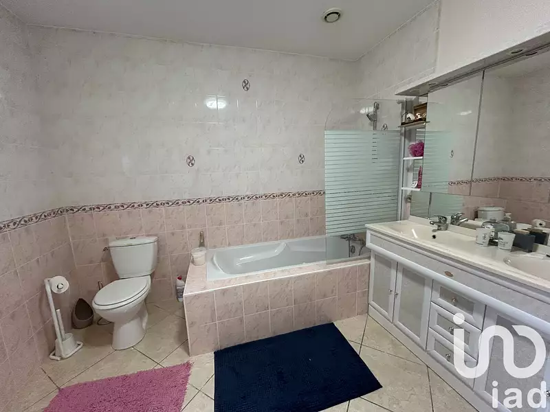 Maison, 144 m²