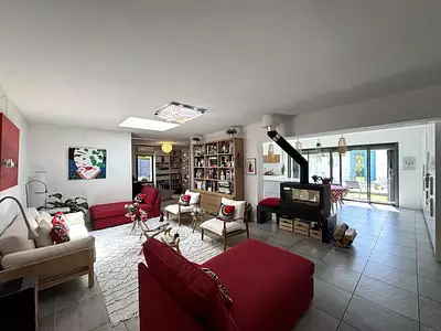 Maison, 243 m²